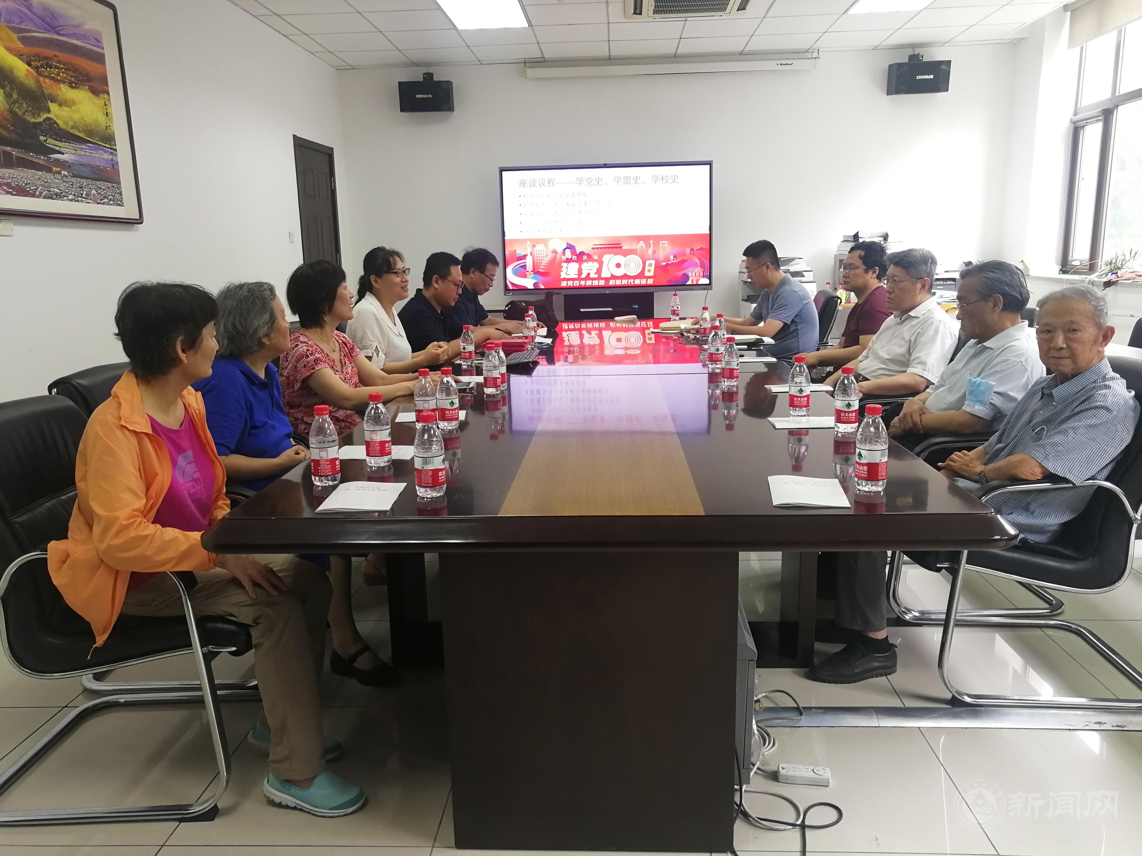 aca2719a5f35b4b587deeb85640f79e.jpg aca2719a5f35b4b587deeb85640f79e.jpg